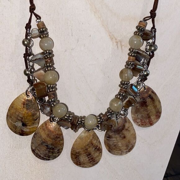 Shell Beaded Beach Boho Unique Necklace​​​​​​​​​​​​​​​ Oysterr Mother of Pearl​ - Picture 5 of 9